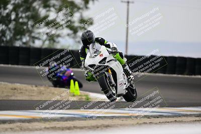 media/Apr-18-2025-TrackDaz (Fri) [[45f5874c44]]/A Group/Session 3 (Turn 6 - Outside)/